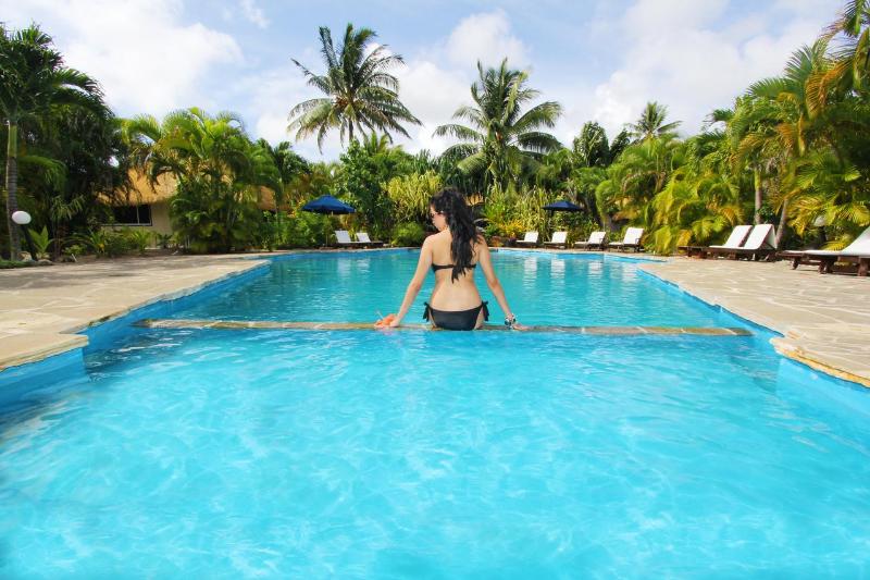 호텔 Crown Beach Resort & Spa