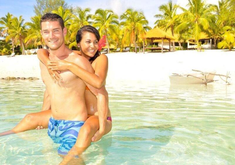 호텔 Crown Beach Resort & Spa