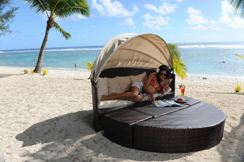 호텔 Crown Beach Resort & Spa