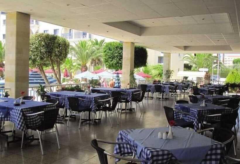 ホテル Crown Resorts Elamaris