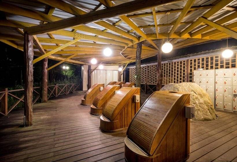 هتل Crystal Resort   Chalet