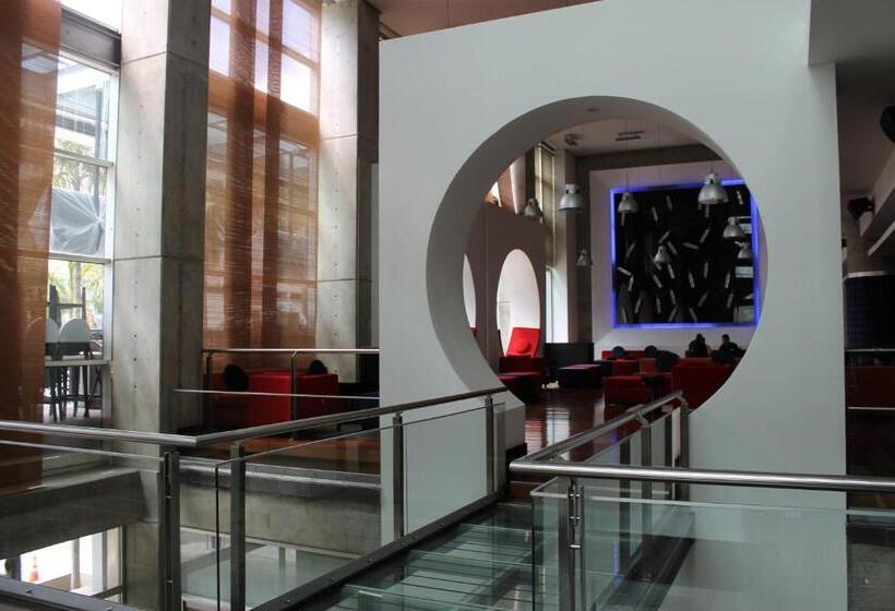 Decapolis Hotel Panama City