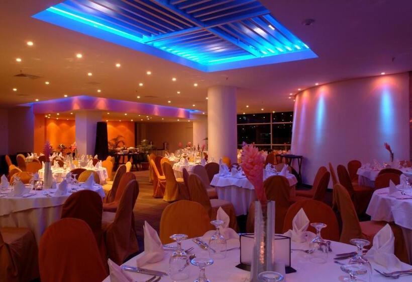 Decapolis Hotel Panama City