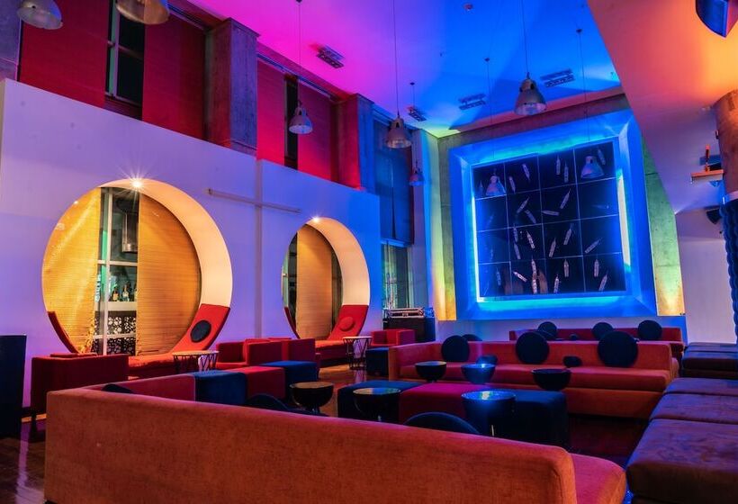 Decapolis Hotel Panama City