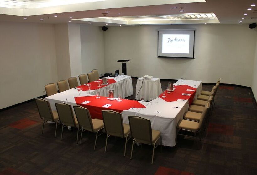 Decapolis Hotel Panama City