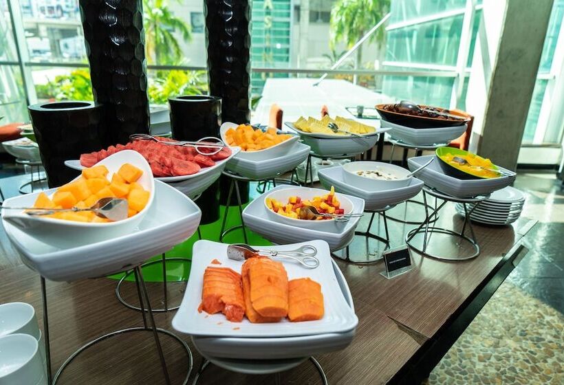 Decapolis Hotel Panama City