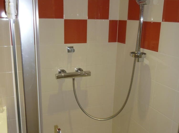 בית מלון כפרי Du Val Vert