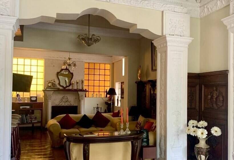 ホテル El Balcon Hostal Turistico