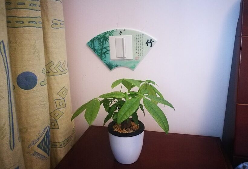 호텔 Shanghai The Bund View Guesthouse