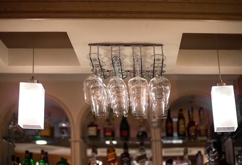 هتل Eney Boutique