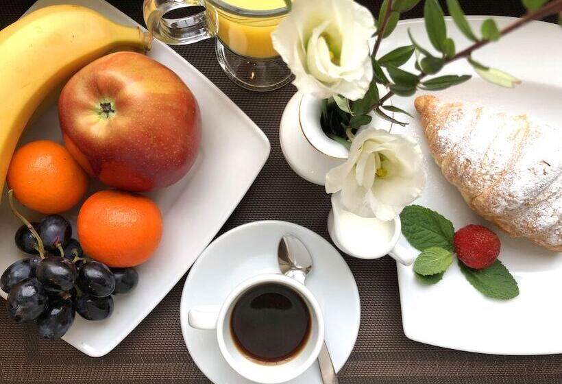 هتل Eney Boutique