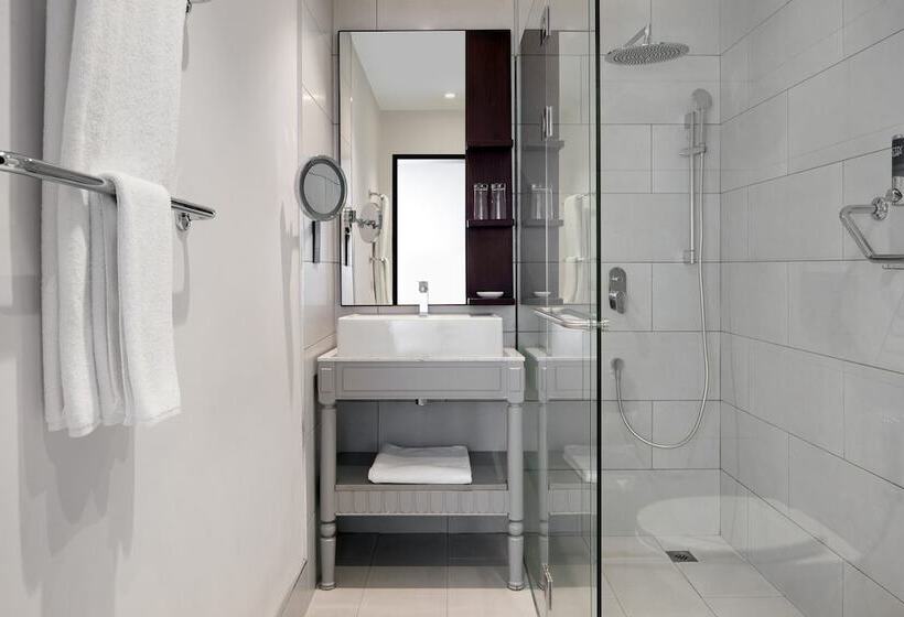 هتل Four Points By Sheraton Arusha, The Arusha