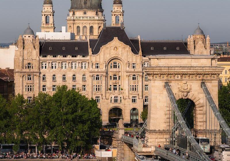 Four Seasons Hotel Gresham Palace Budapest