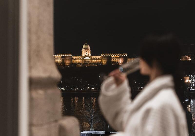 Four Seasons Hotel Gresham Palace Budapest