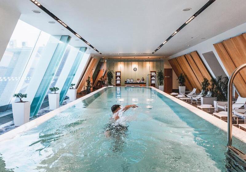 Four Seasons Hotel Gresham Palace Budapest