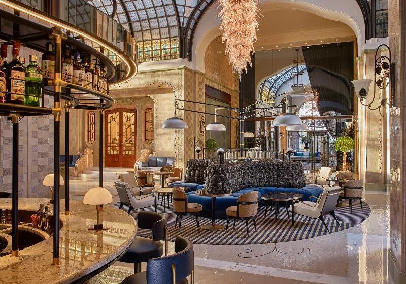 Four Seasons Hotel Gresham Palace Budapest