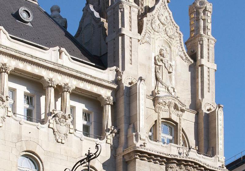 Four Seasons Hotel Gresham Palace Budapest