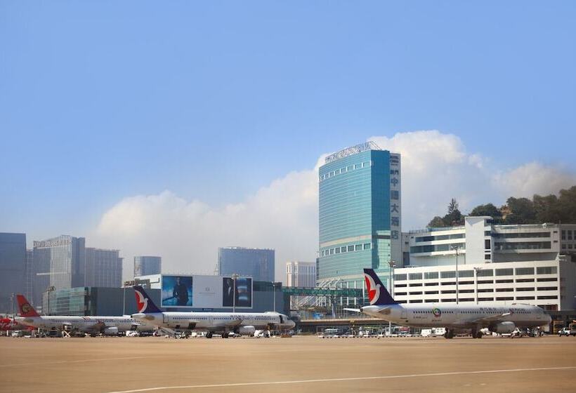 هتل Golden Crown China