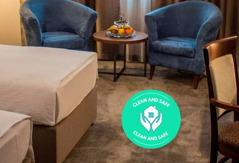 בית מלון כפרי Golden Tulip Varna