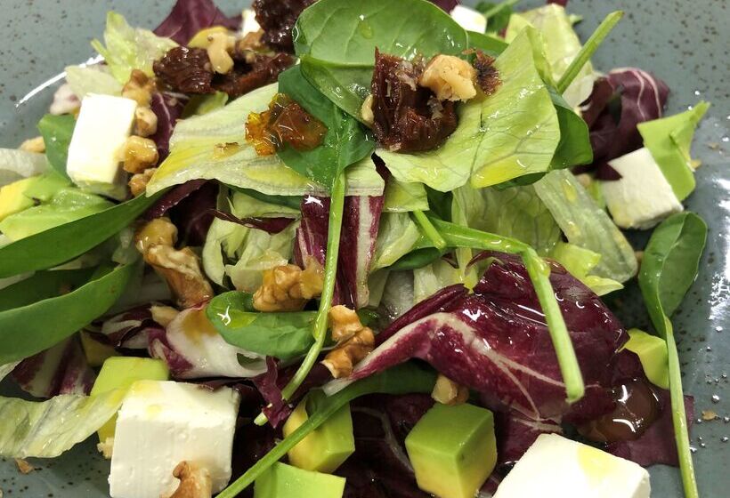 בית מלון כפרי Golden Tulip Varna