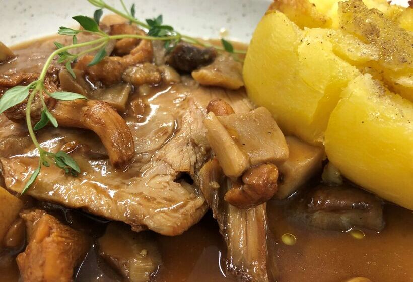 בית מלון כפרי Golden Tulip Varna