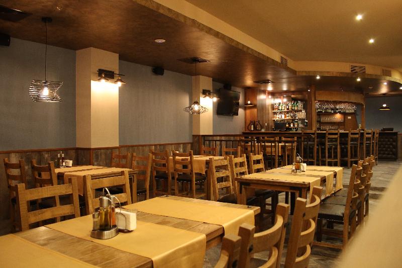 בית מלון כפרי Golden Tulip Varna