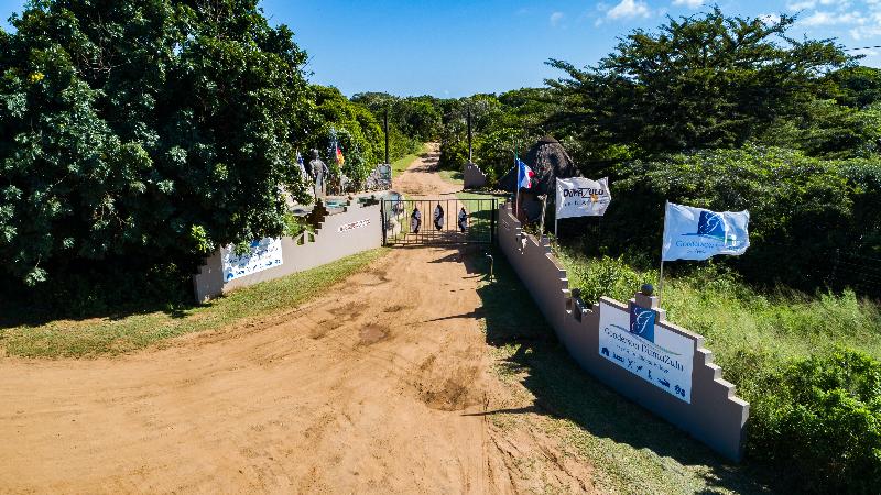 ホテル Gooderson Dumazulu Lodge & Traditional Village