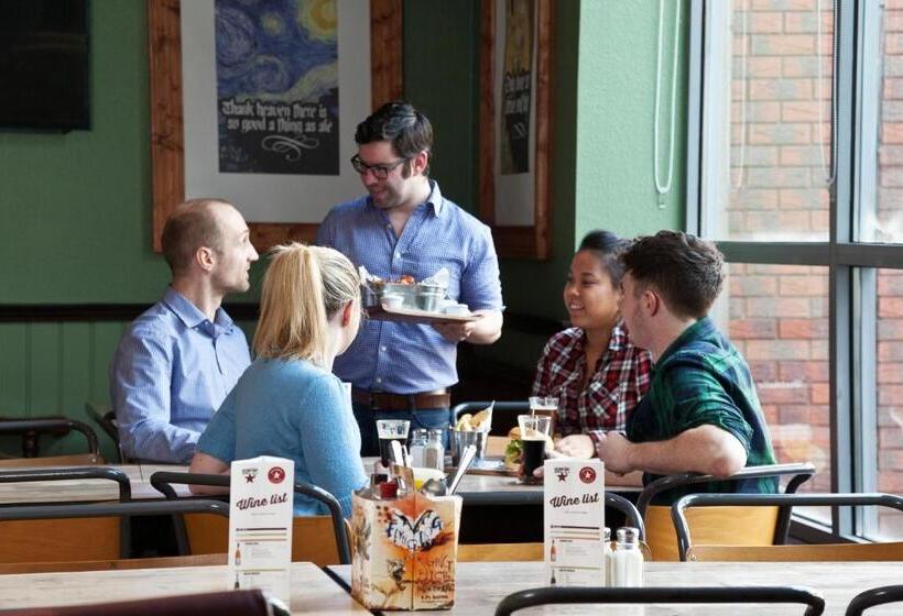 בית מלון כפרי Grand Canal