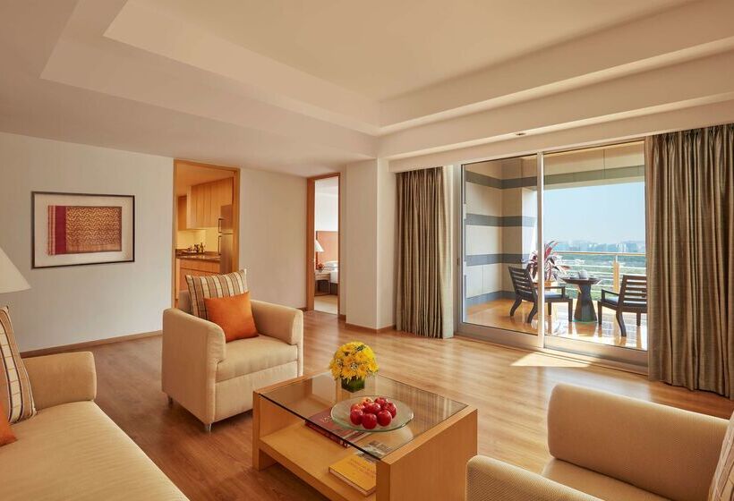 Grand Hyatt Mumbai Hotel And Residences