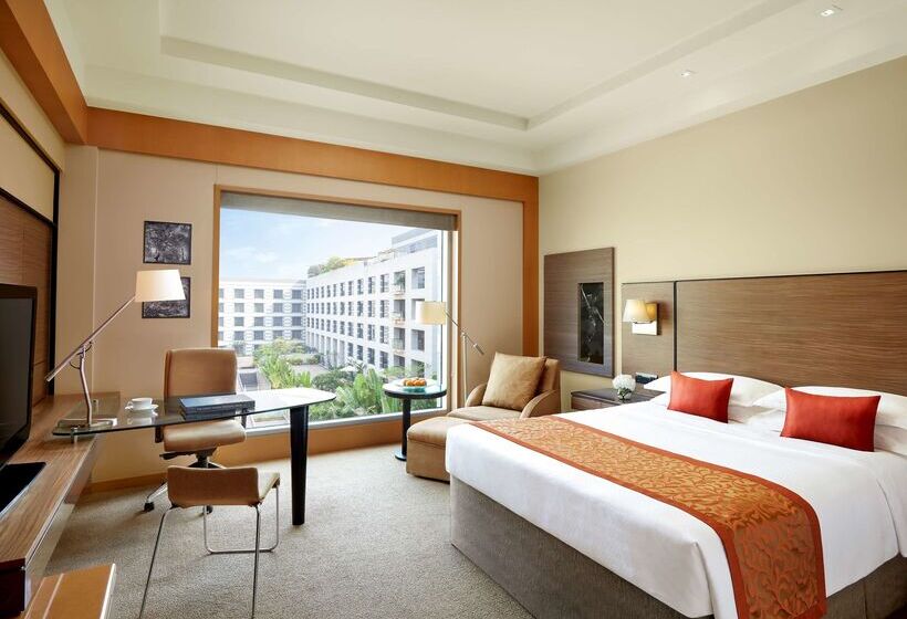 Grand Hyatt Mumbai Hotel And Residences