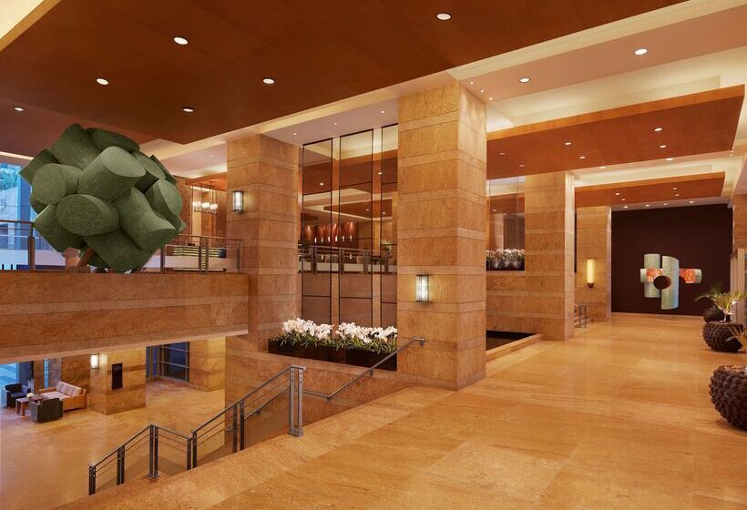 Grand Hyatt Mumbai Hotel And Residences