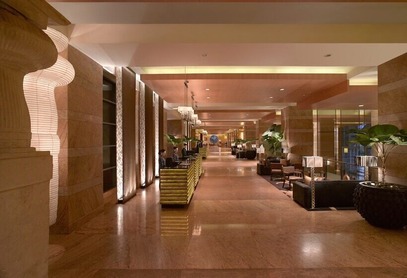 Grand Hyatt Mumbai Hotel And Residences