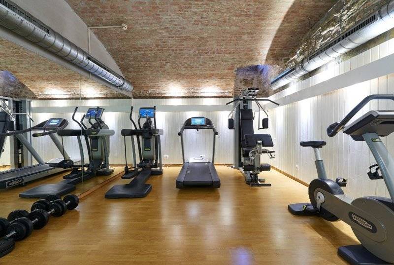 هتل Hilight Suites