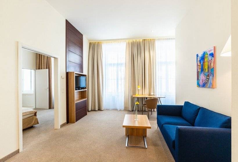 هتل Hilight Suites