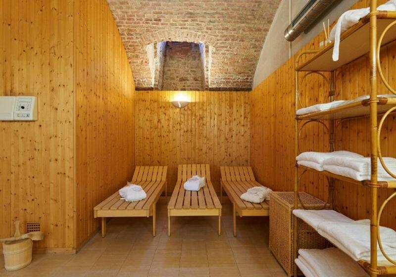 هتل Hilight Suites