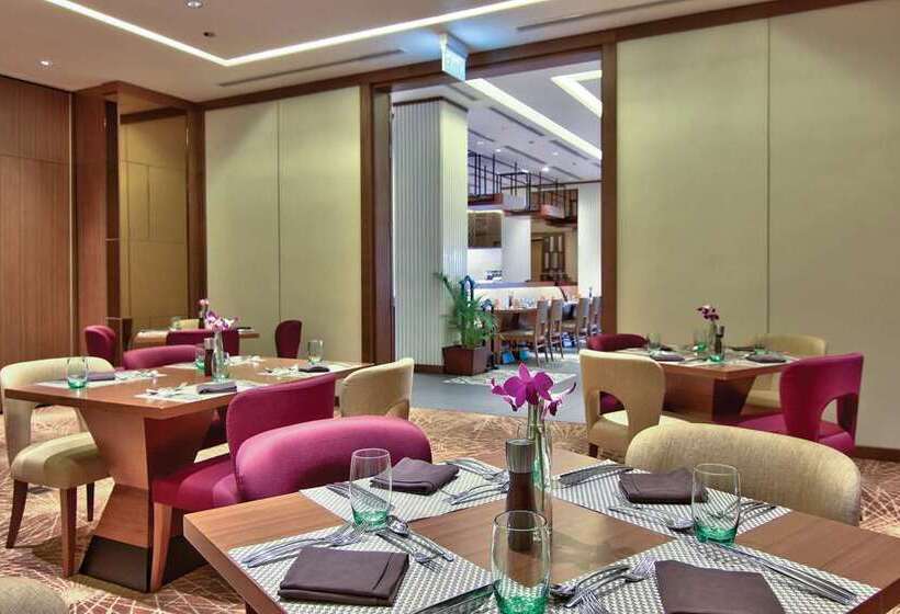 בית מלון כפרי Hilton Colombo Residence