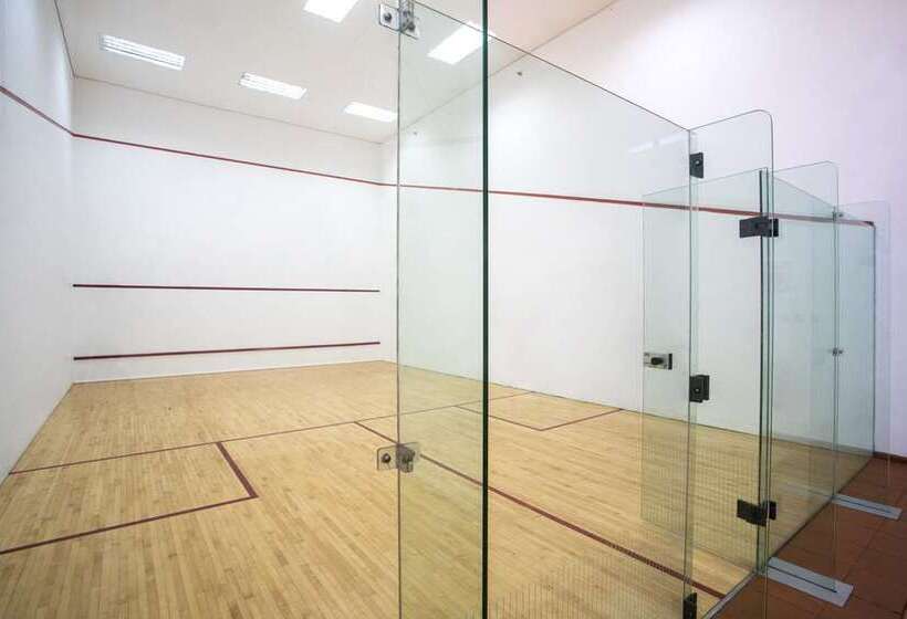 בית מלון כפרי Hilton Colombo Residence