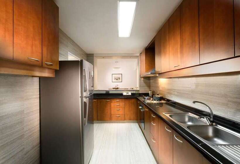 בית מלון כפרי Hilton Colombo Residence