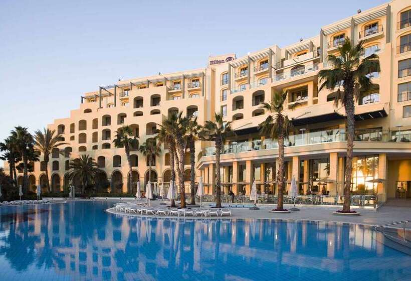 هتل Hilton Malta