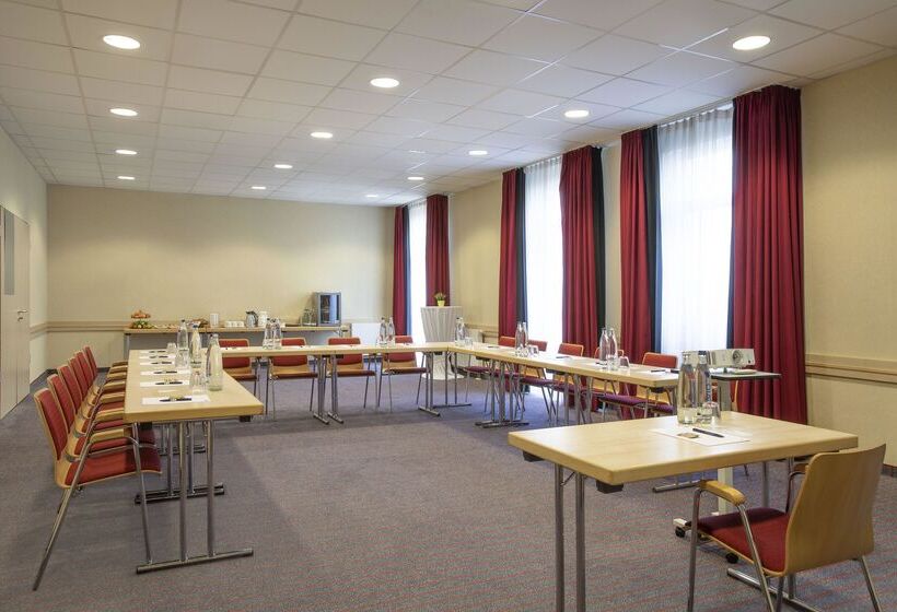 酒店 Holiday Inn Express Frankfurt Messe, An Ihg