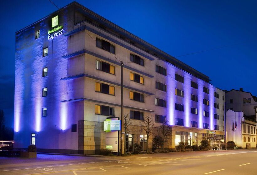 酒店 Holiday Inn Express Frankfurt Messe, An Ihg