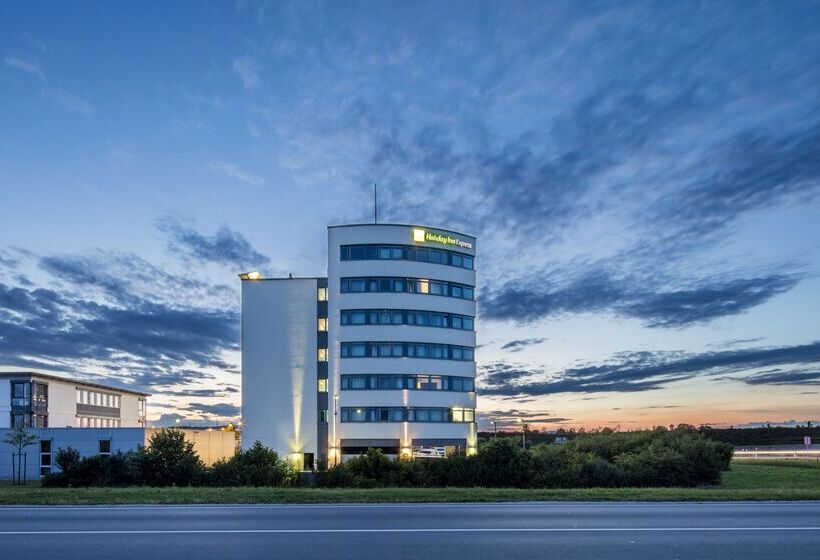 هتل Holiday Inn Express München Messe, An Ihg