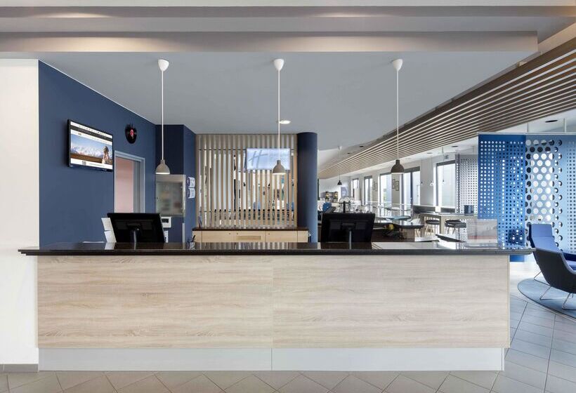 هتل Holiday Inn Express München Messe, An Ihg