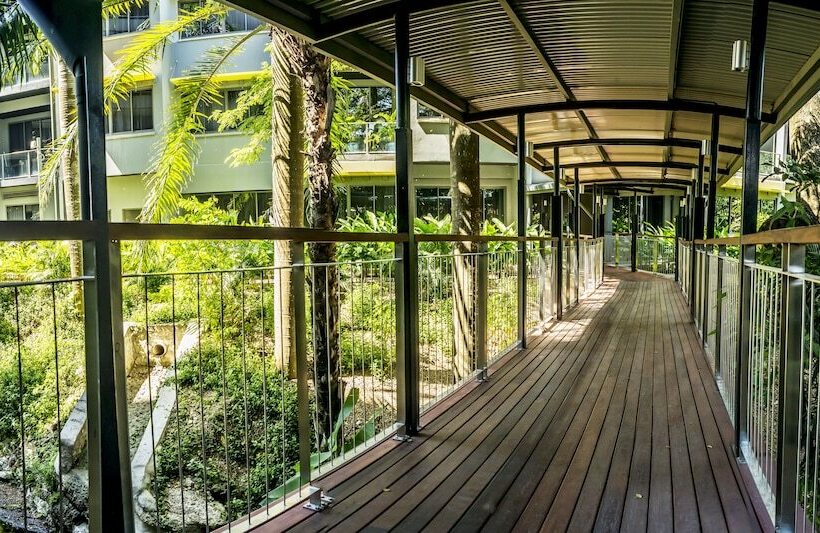 هتل Holiday Inn Port Moresby By Ihg