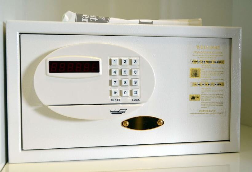 בית מלון כפרי Hôtel L Amandier