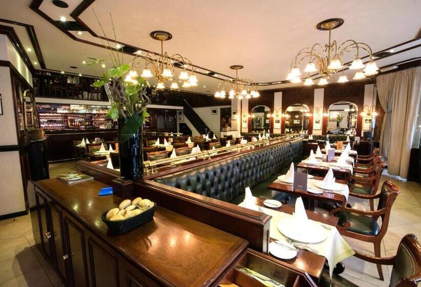 호텔 Hôtel Restaurant L Auberge