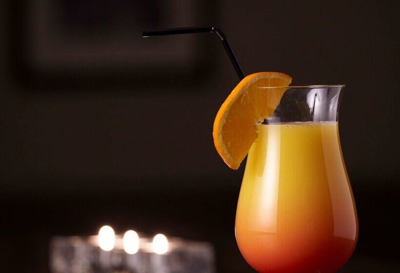 هتل Hyatt Regency Bishkek