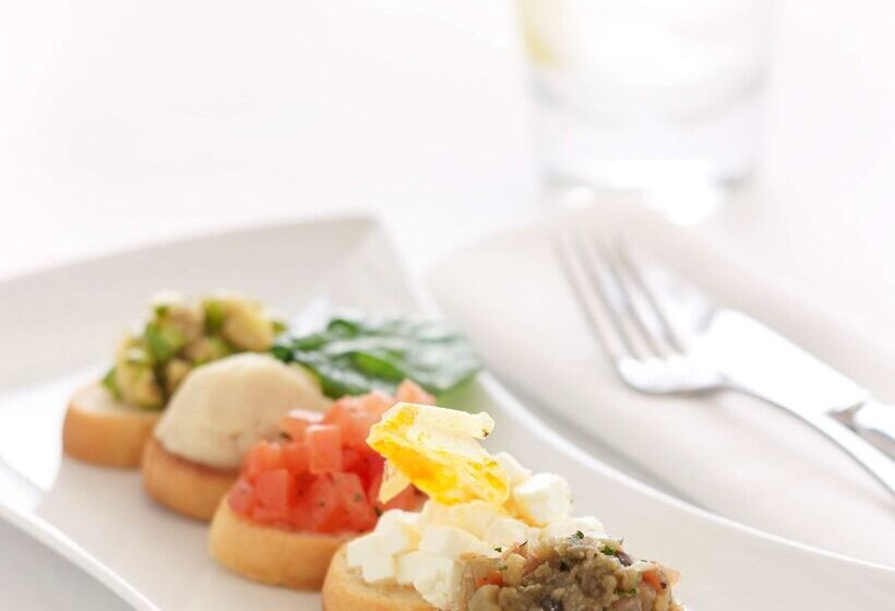 هتل Hyatt Regency Bishkek