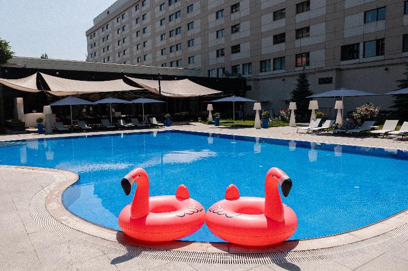 هتل Hyatt Regency Bishkek