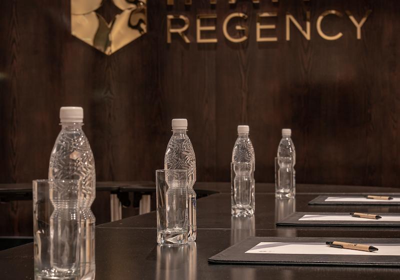 هتل Hyatt Regency Bishkek